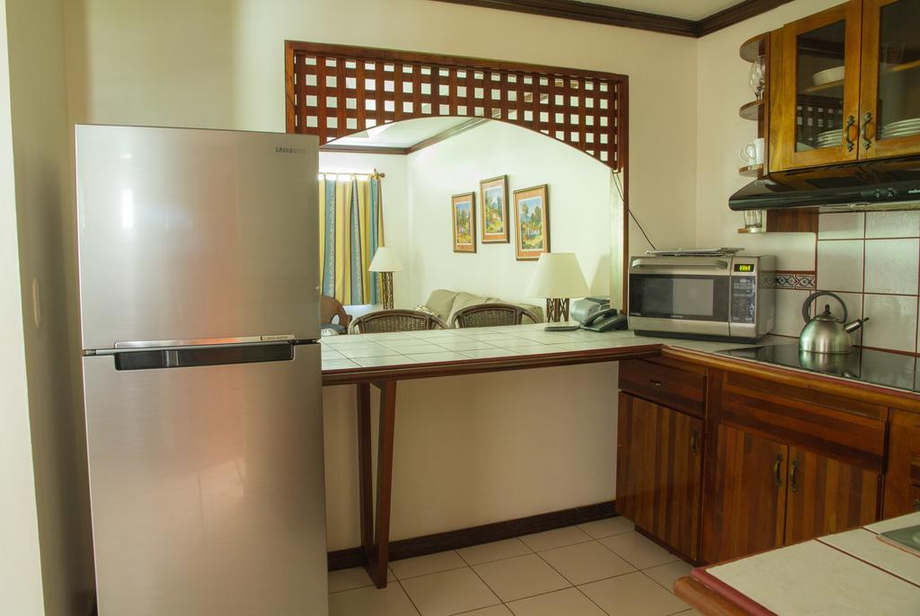 Getaways At Pueblo Real Hotel Quepos Exterior photo