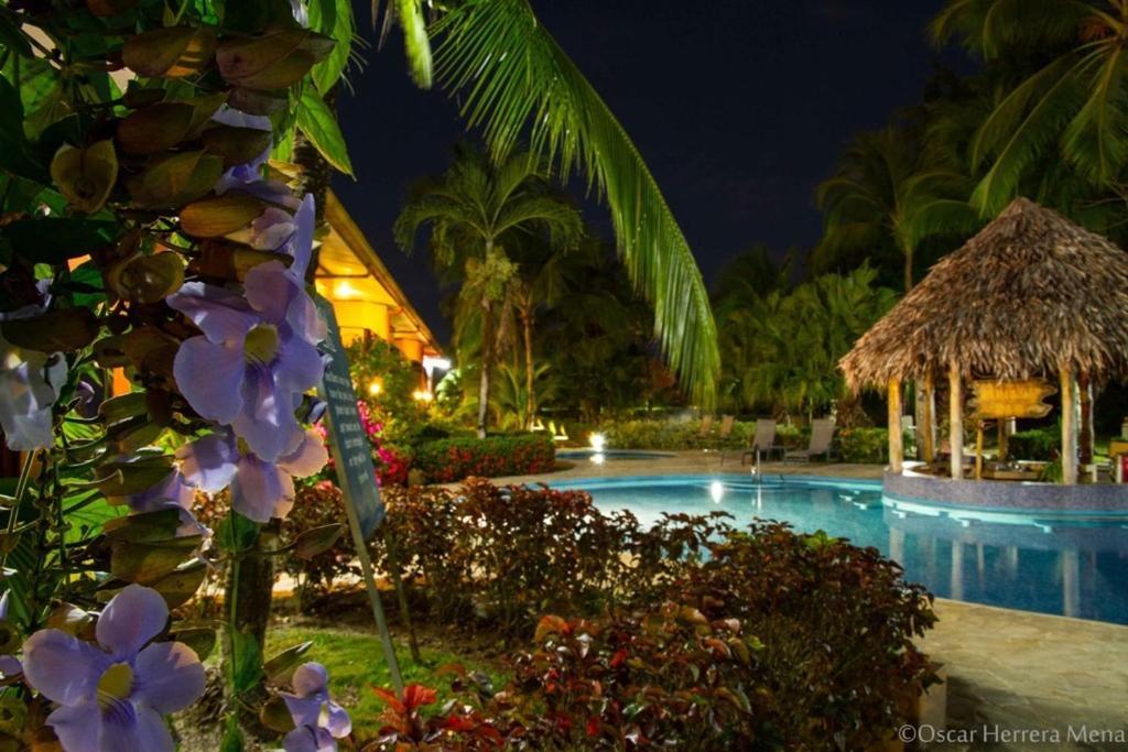 Getaways At Pueblo Real Hotel Quepos Exterior photo