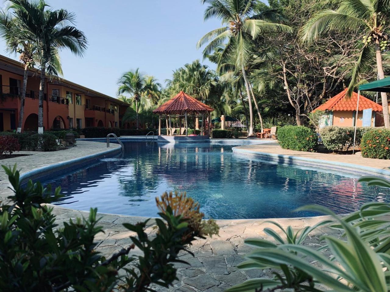 Getaways At Pueblo Real Hotel Quepos Exterior photo